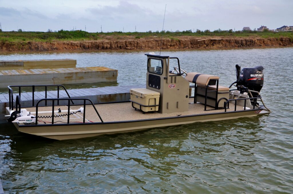 Back Bay custom aluminum boat built by Boat Right Marine in Alvin, Texas