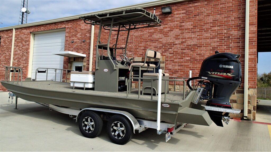 Big Shell custom aluminum boat built by Boat Right Marine in Alvin, Texas