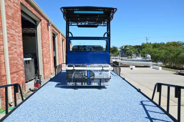 Big Shell custom aluminum boat built by Boat Right Marine in Alvin, Texas, photo 9