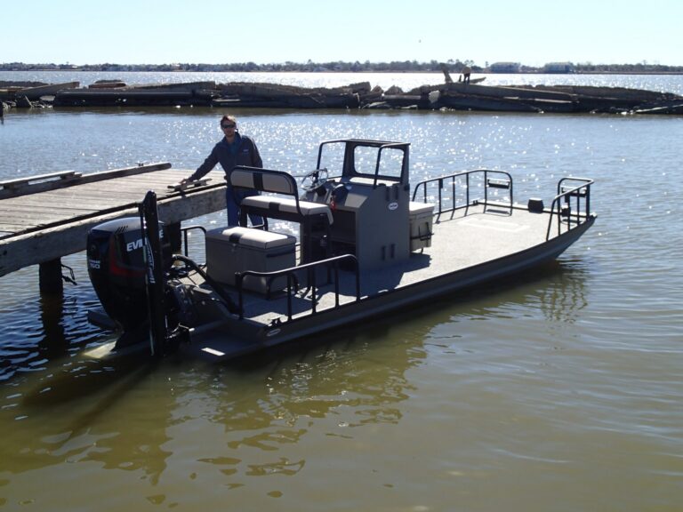 Classic custom aluminum boat built by Boat Right Marine in Alvin, Texas, photo 10