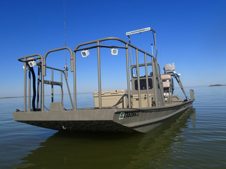 Flounder Boats custom aluminum boat built by Boat Right Marine in Alvin, Texas, photo 8
