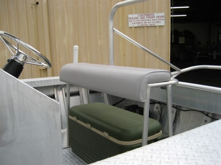 Work Boats custom aluminum boat built by Boat Right Marine in Alvin, Texas, photo 13