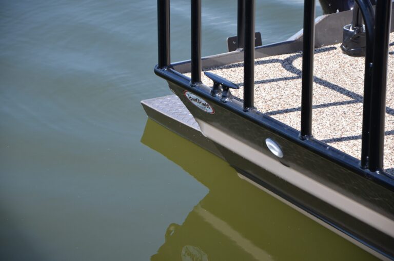 X-Series custom aluminum boat built by Boat Right Marine in Alvin, Texas, photo 5