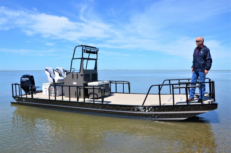 X-Series custom aluminum boat built by Boat Right Marine in Alvin, Texas, photo 8