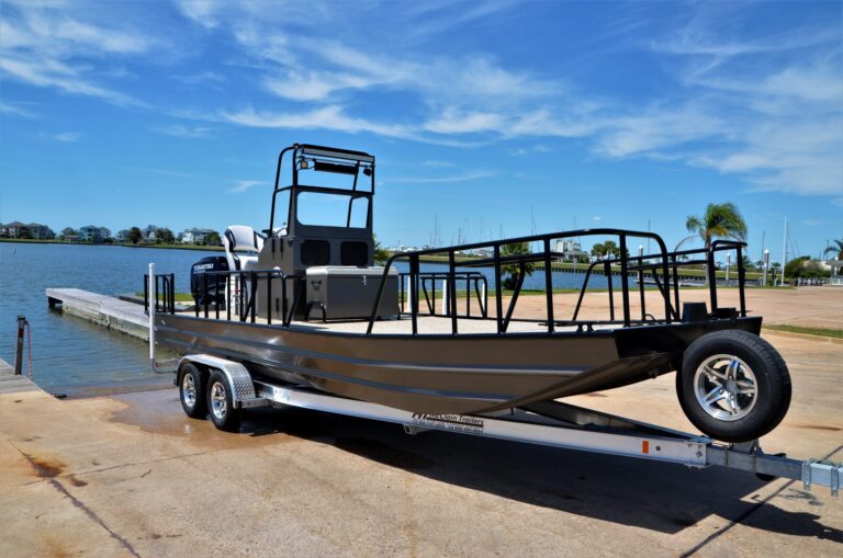 X-Series custom aluminum boat built by Boat Right Marine in Alvin, Texas, photo 12