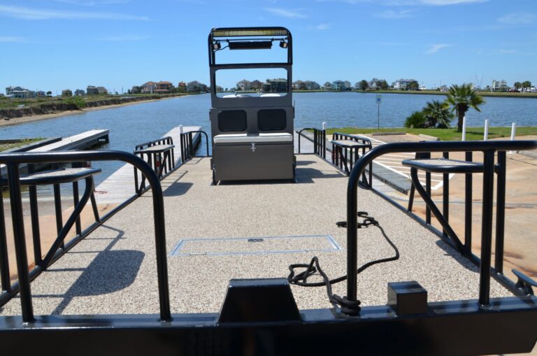 X-Series custom aluminum boat built by Boat Right Marine in Alvin, Texas, photo 13